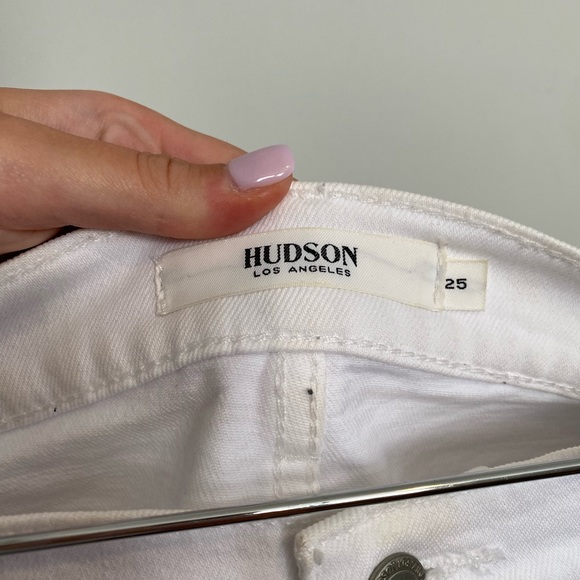 Hudson Gemma Shorts - Picture 5 of 5